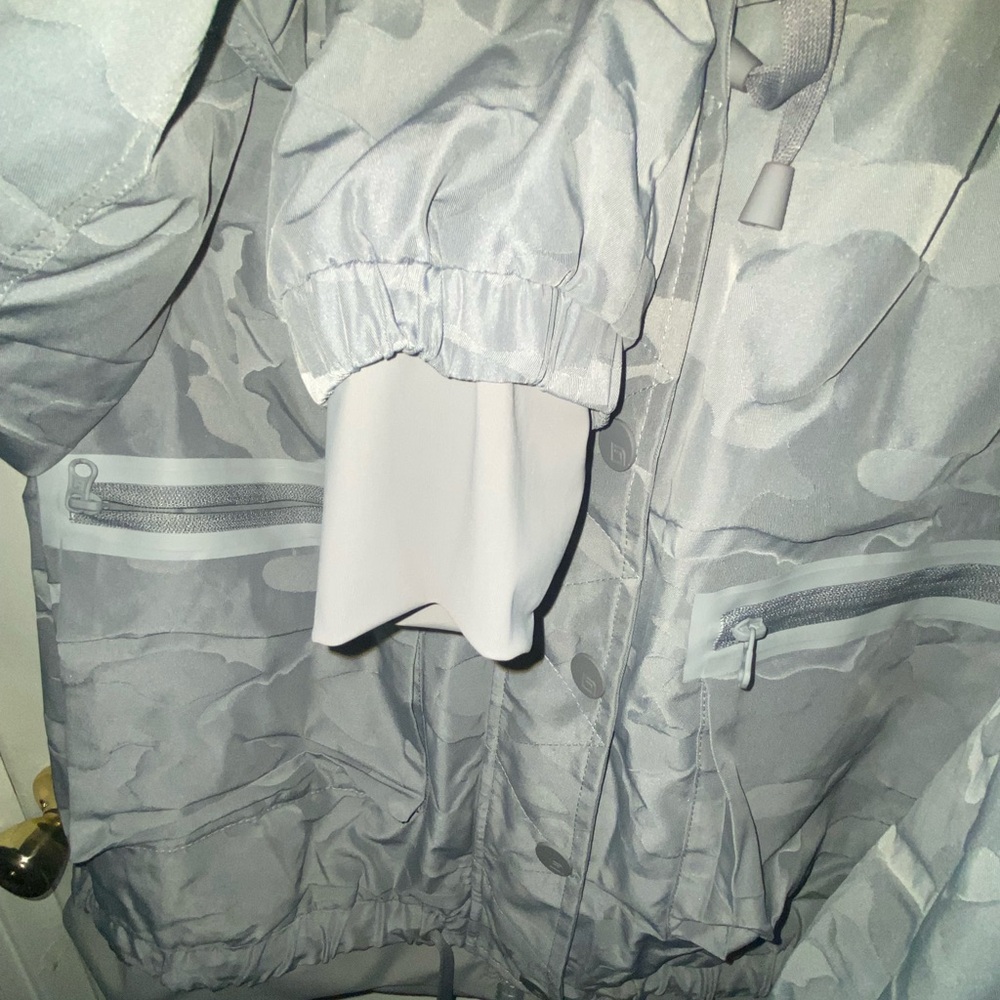 BLANC NOIR | Women’s XL | Gray Camo | Jacket | Athletic | Casual - Picture 8 of 15